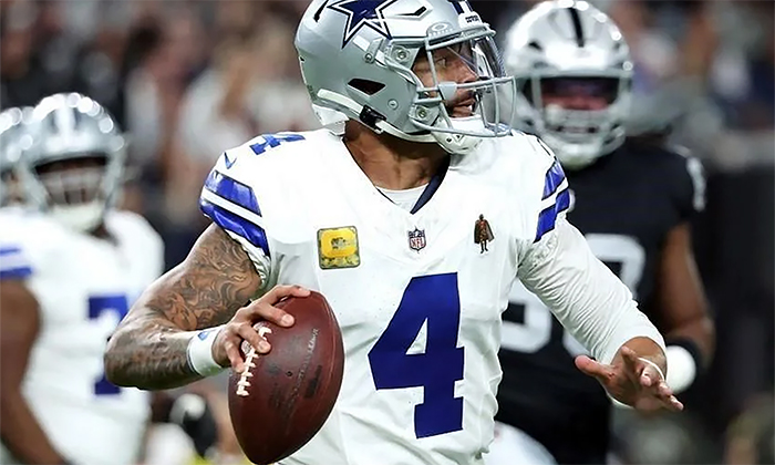Dak Prescott guía al triunfo a Dallas ante Raiders de Las Vegas