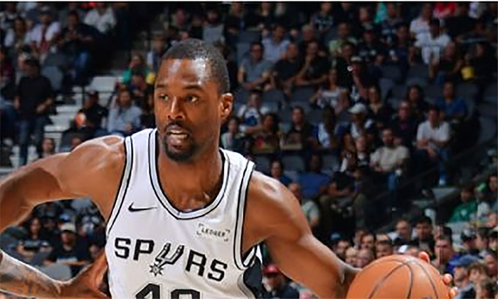 San Antonio se impone 123-110 a Sacramento