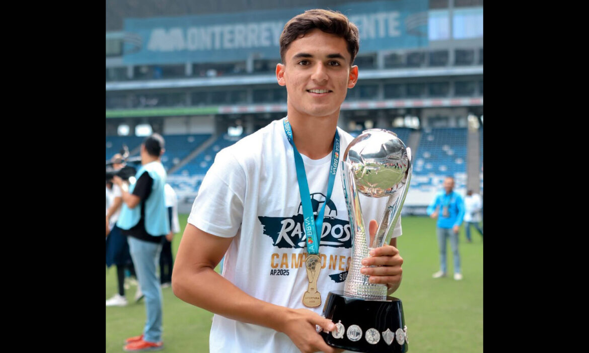 Se corona Ángel Amezcua con Rayados en la Liga BBVA MX Sub 19