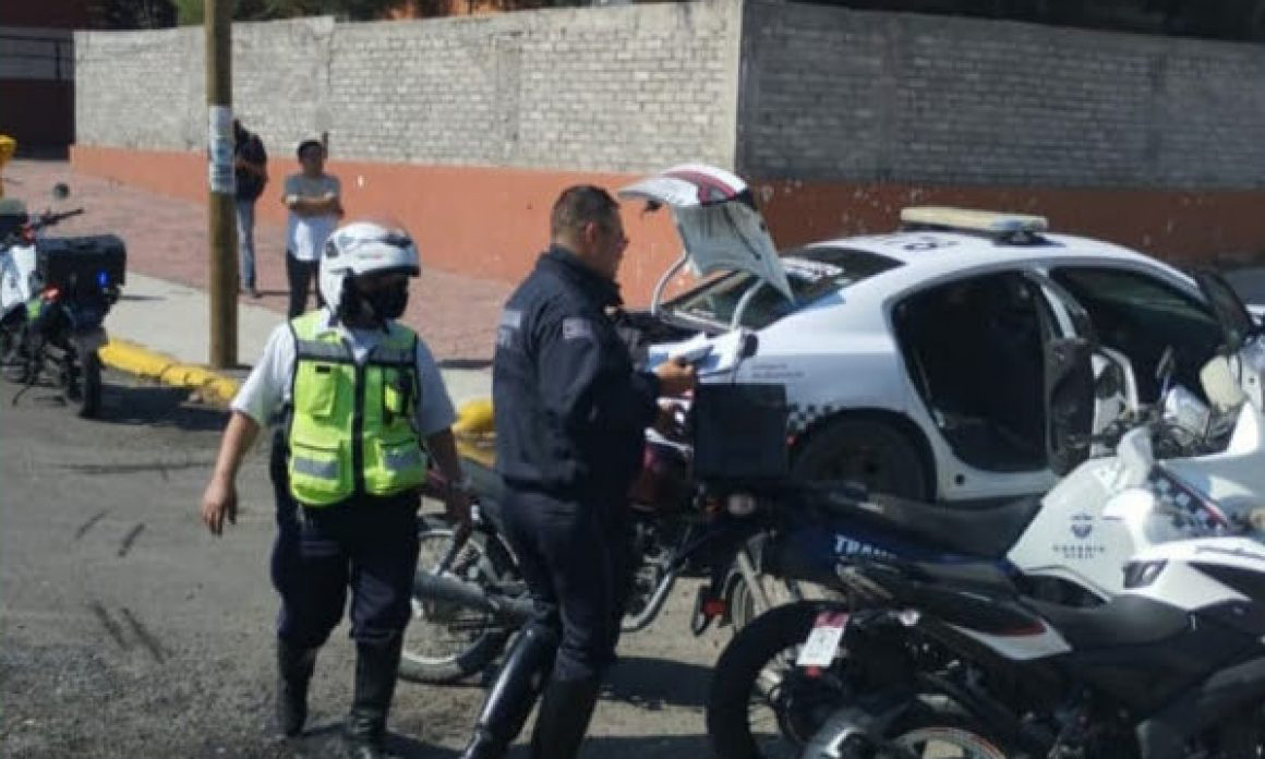 Detienen a conductor en motocicleta robada en la colonia Tierra Nueva