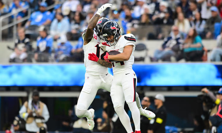 Tejanos asegura pase a playoffs al vencer a Colts por tercer año consecutivo