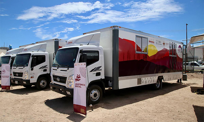 Fortalece acceso a salud con clínicas móviles