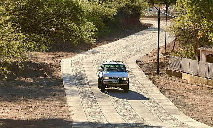 Caminos artesanales fortalecen conectividad en comunidades indígenas