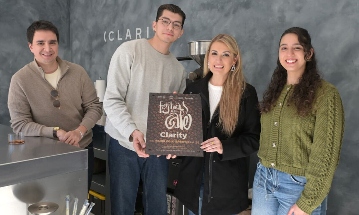 Autoridades municipales entregan placa en cafeterías ganadoras del Primer Festival del Café