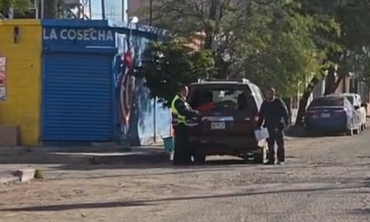 Agentes de la Policía Municipal atrapan a presunto robacarros