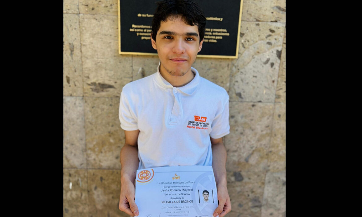 Alumno del Cobach Villa de Seris logra bronce en Olimpiada Nacional de física