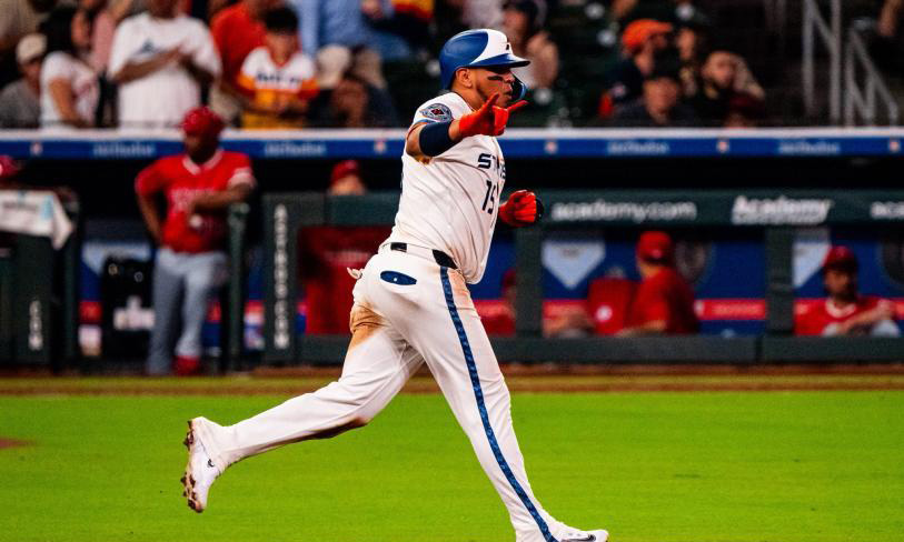 Isaac Paredes será probado en segunda base durante el spring training de los Astros