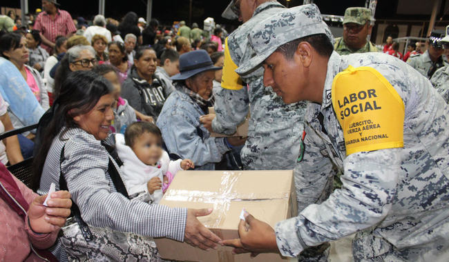 Servicio comunitario con el programa “Guardia Nacional Contigo” en Las Minitas, Hermosillo