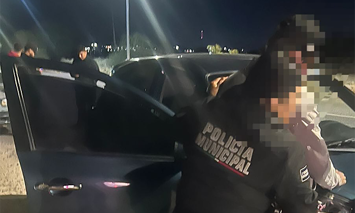 Arrestan a maltratador en posesión de droga en la colonia Palo Verde