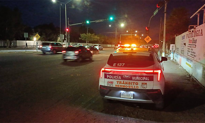 Atrapan a tres individuos tras atracar comercio en la colonia Periodista