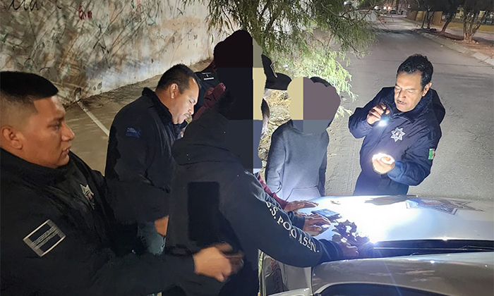 Capturan a jóvenes por allanamiento en la colonia Piedra Bola