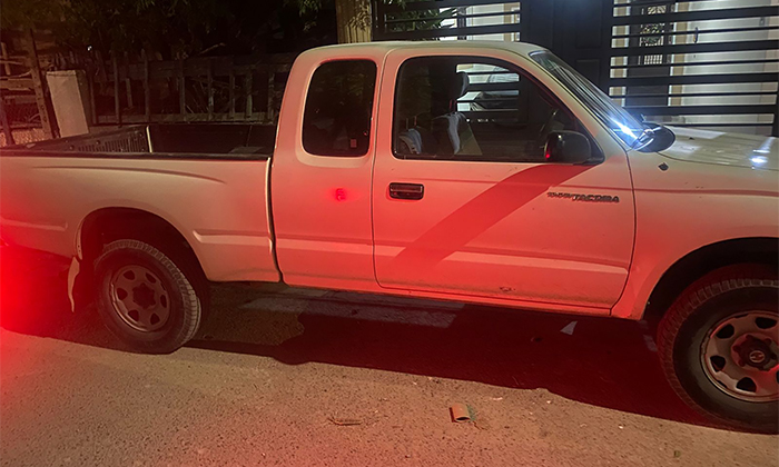 Localizan abandonado vehículo robado en la colonia Unión de Ladrilleros