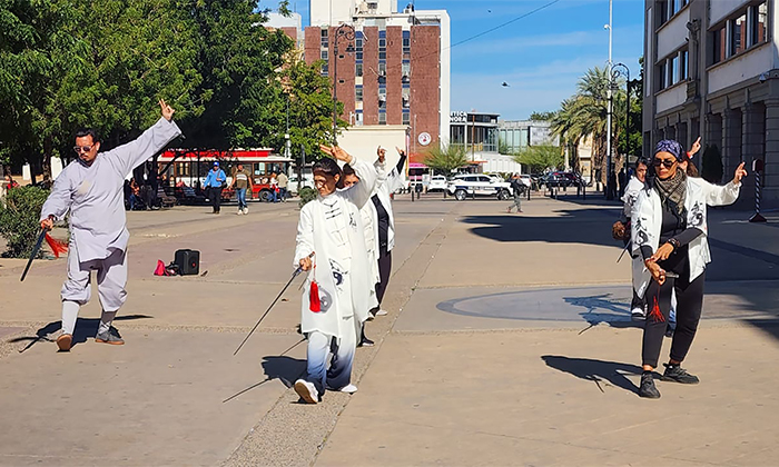 Recomiendan práctica de Tai Chi a adultos mayores