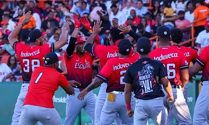 Equipo de Urquidy es bicampeón en República Dominicana