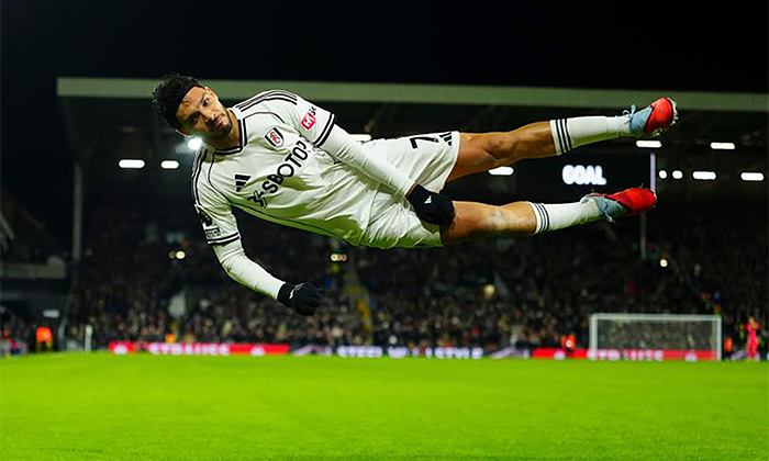 Luce Raúl Jiménez en triunfo ante Chelsea; Anota gol de cabeza