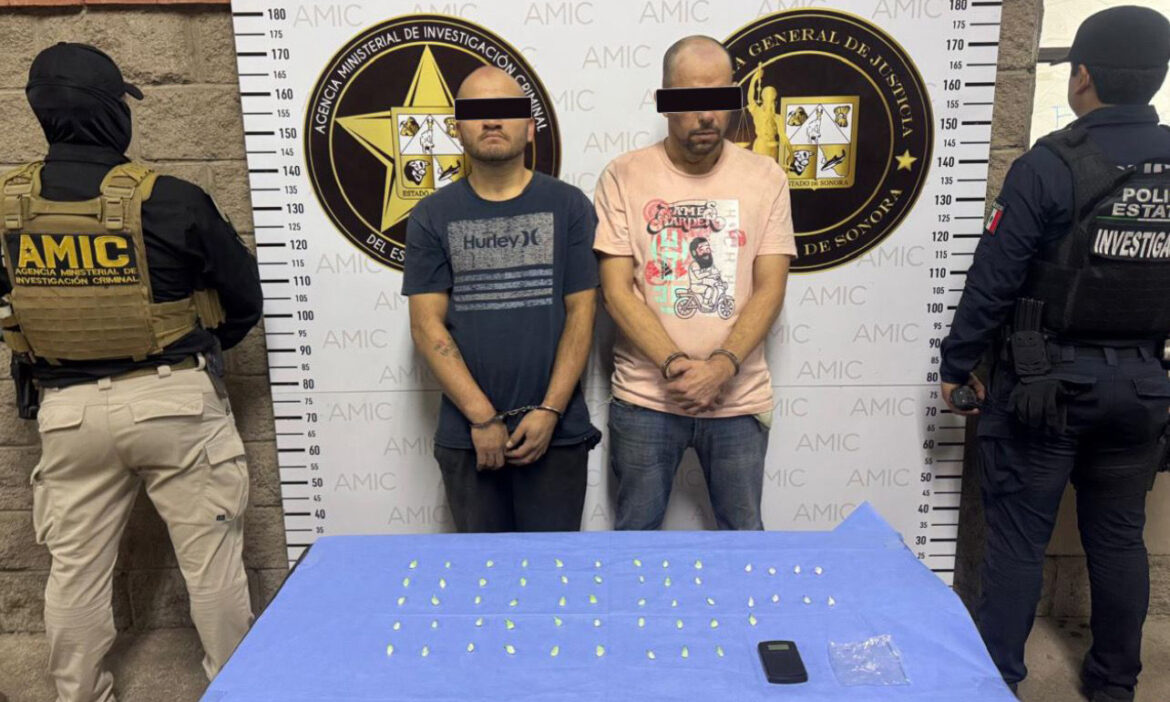 Aprehenden a dos sujetos por narcomenudeo en operativo coordinado