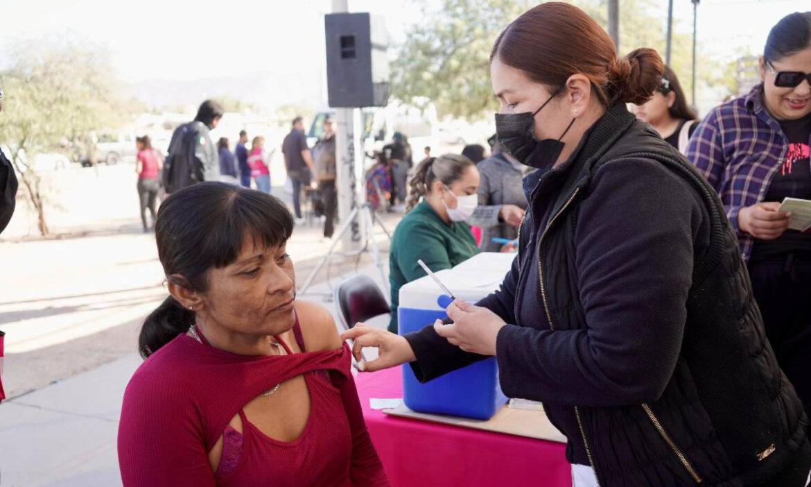 Personal del DIF Sonora realizan jornada en colonia Tierra Nueva