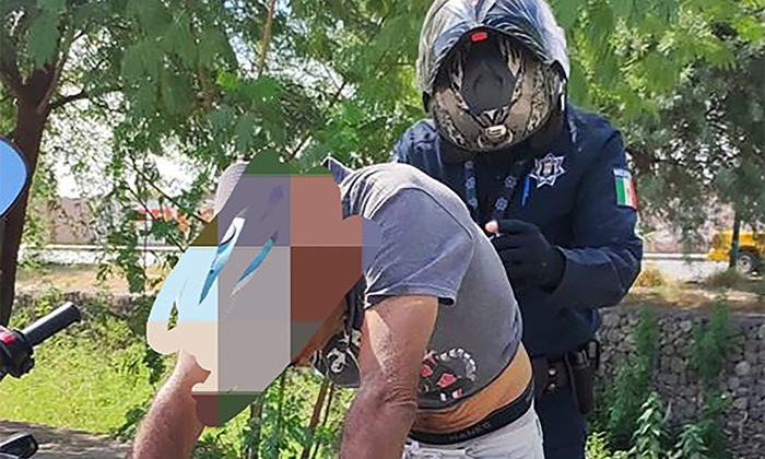 Detienen a presunto “tirador” de droga en la colonia Centro