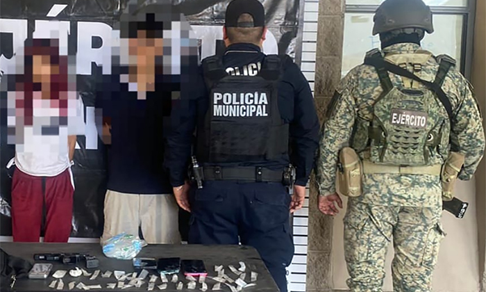 Capturan a pareja con arma y droga en el fraccionamiento Mallorca