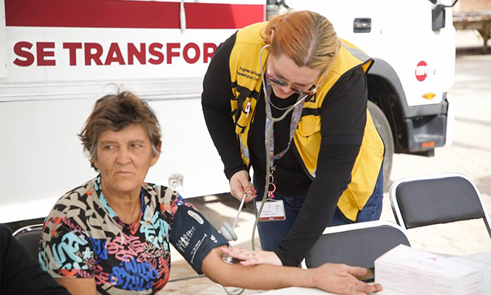 Llevarán clínicas móviles a varios municipios