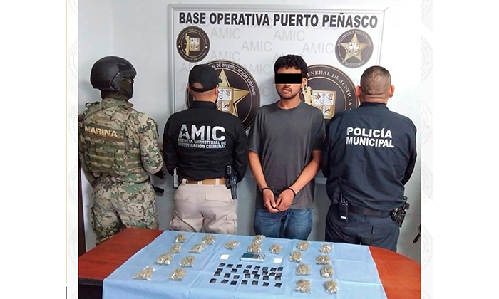 Arrestan a narcomenudista “bien surtido” en cateo en Puerto Peñasco