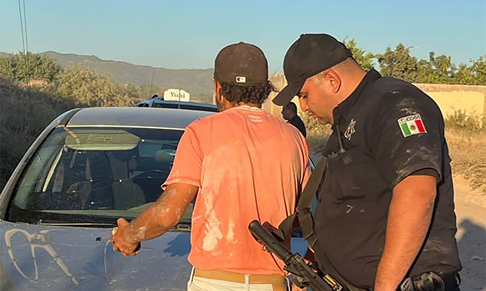 Amenaza de muerte a su ex y lo arrestan en la comisaría Miguel Alemán