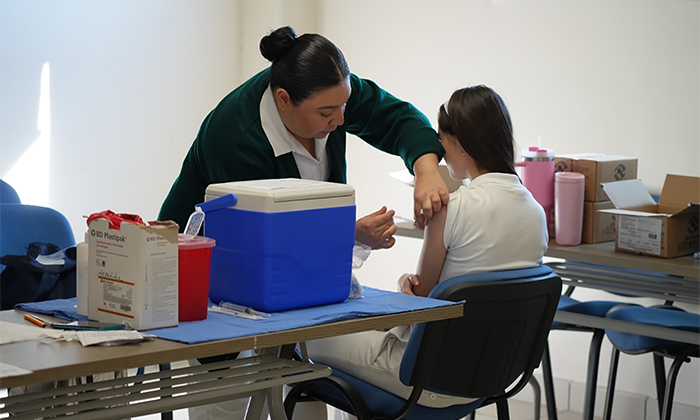 Intensifican vacunación en Sonora; Autoridades de la Secretaría de Salud