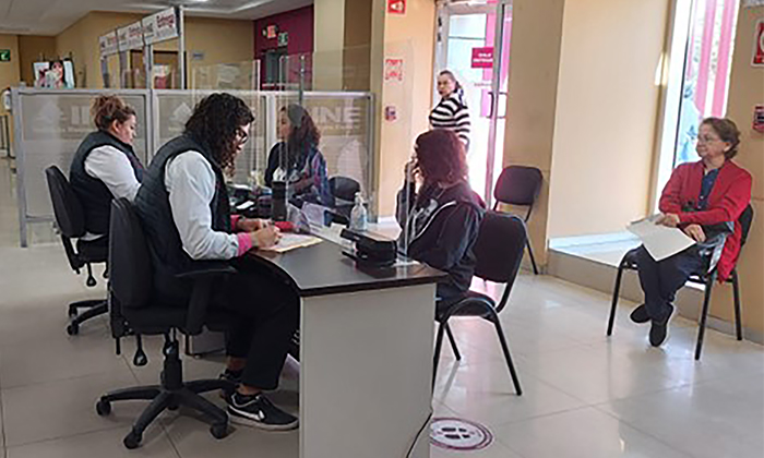 Llama INE a recoger credenciales de votar