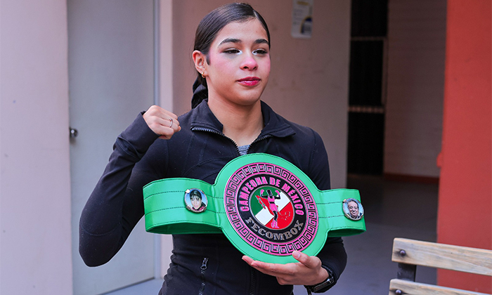 Celebra hermosillense campeonato Supermosca; Es estudiante de Unison