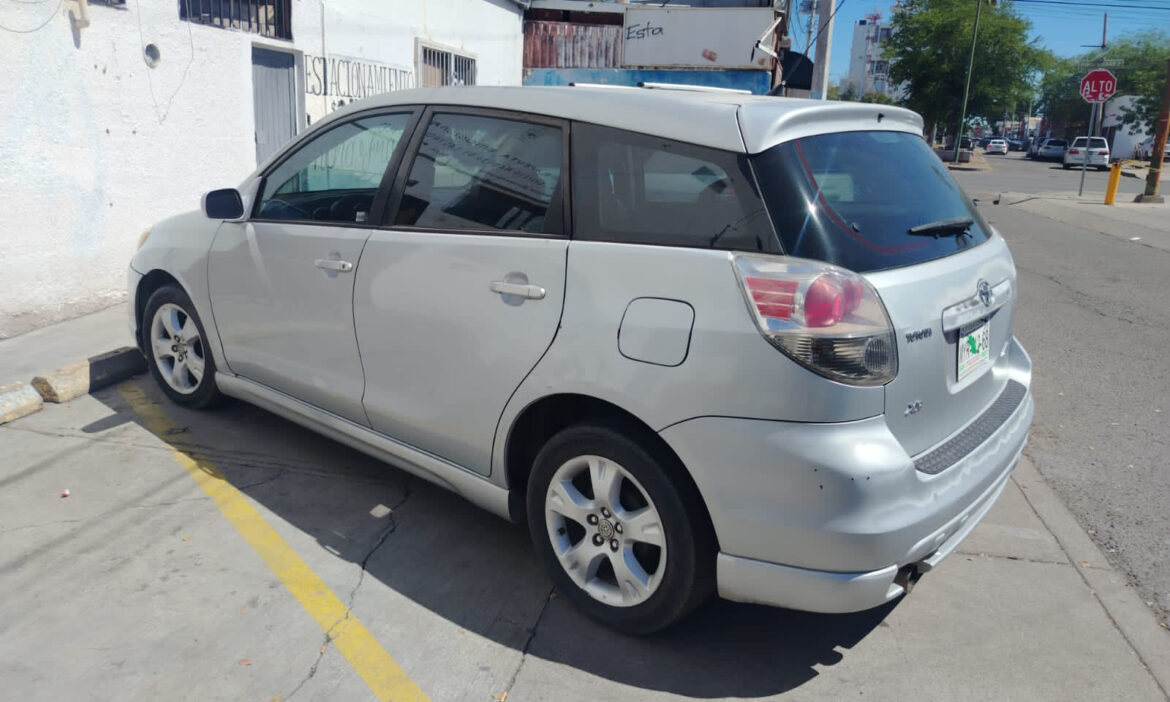 Localizan camioneta con reporte de robo en la colonia Centro