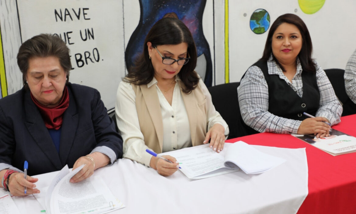 Impulsa Cecyte profesionalización de egresados con convenio con universidades