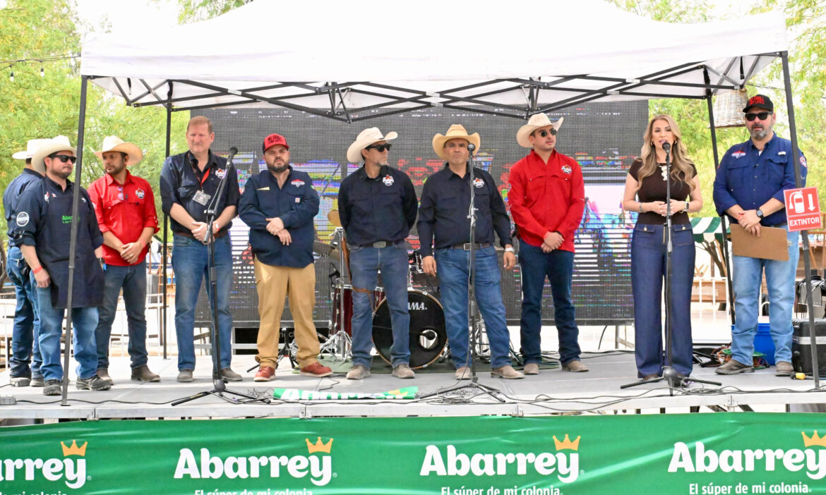 Ayuntamiento de Hermosillo y El Padrino Grill unen esfuerzos a favor de Departamento de Bomberos