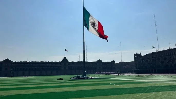 El Zócalo capitalino se transforma en un monumental campo de juego para fomentar el deporte