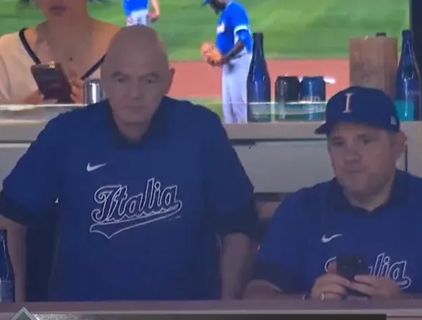 Infantino asiste al Clásico Mundial de Beisbol en medio del complejo panorama diplomático deportivo