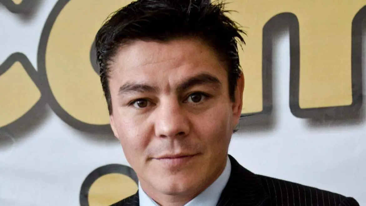 El Travieso Arce acepta responsabilidad en choque