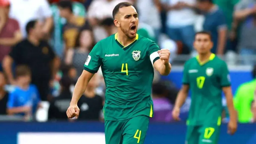 Bolivia mantiene viva la esperanza mundialista tras remontar ante Surinam