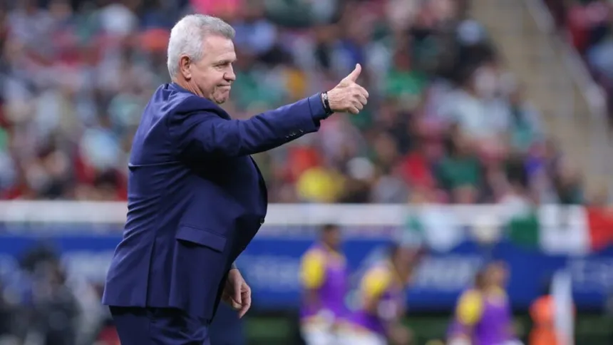 Javier Aguirre mantiene la incertidumbre sobre la alineación estelar de la Selección Nacional