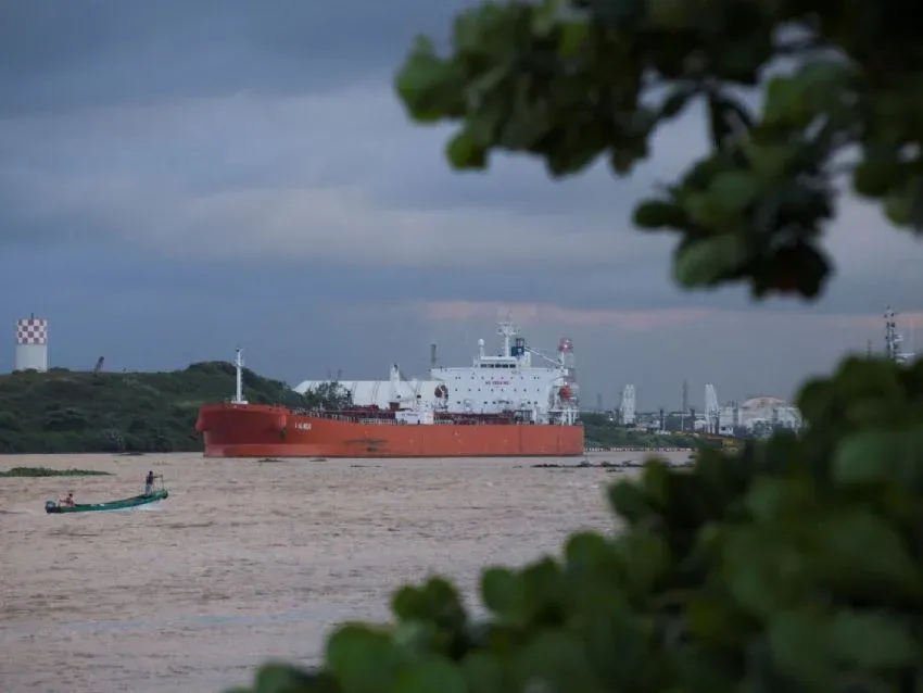 México alista plan para volver a enviar petróleo a Cuba