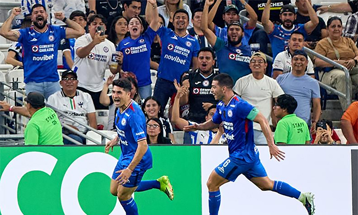 Cruz Azul superó 3-2 a Rayados en su casa en juego de Ida de los octavos de final