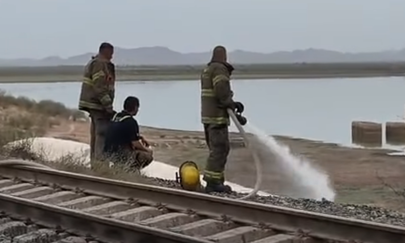 Sofocan incendio en tapas de vagones en la presa Abelardo L. Rodríguez