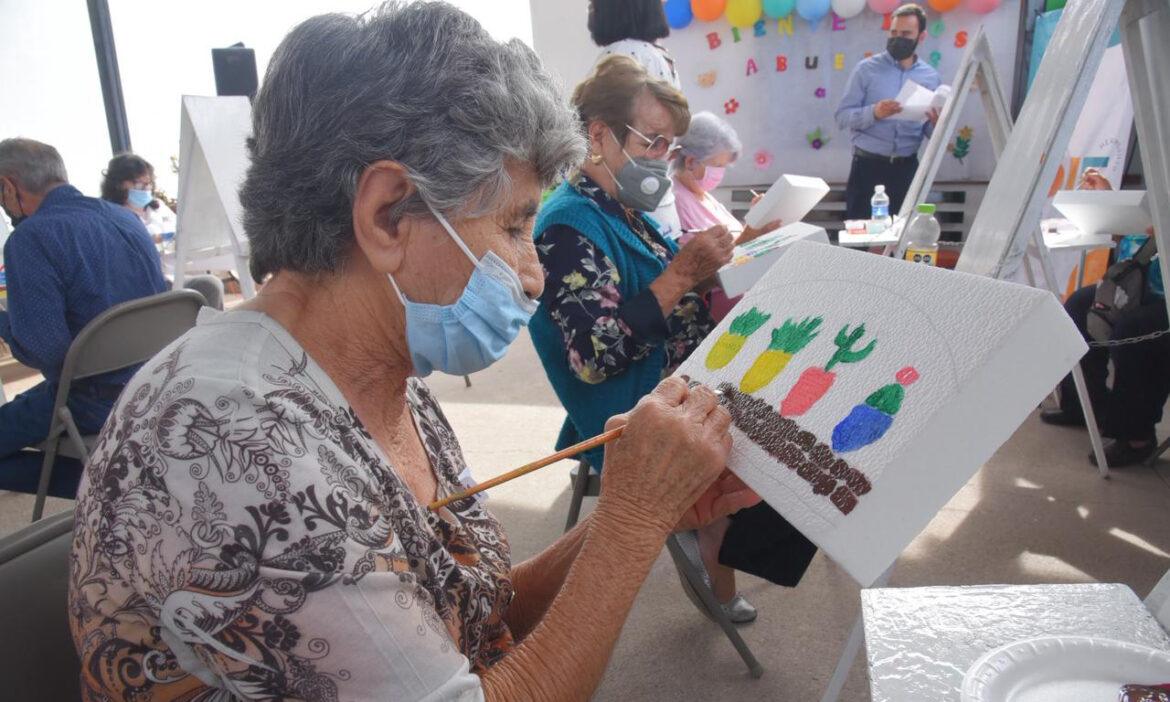 Gobierno de Hermosillo invita a incorporarse al programa “Huellas Mayores”