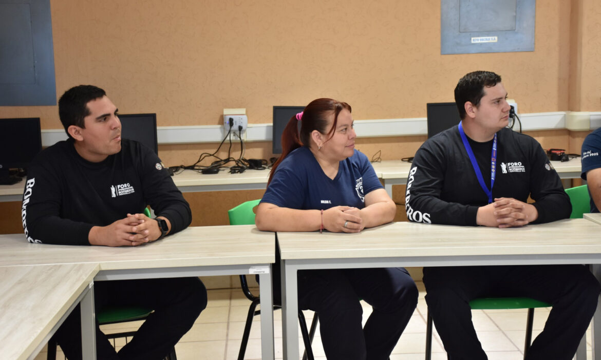 Participa UTH en simulacros de siniestros durante Foro Internacional de Bomberos