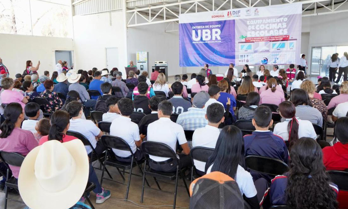 Entregan equipo para rehabilitación y comedores