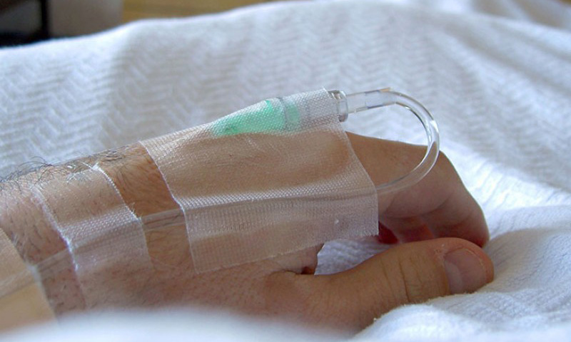 Tras ingesta de alcohol reporta joven agresión sexual de desconocido