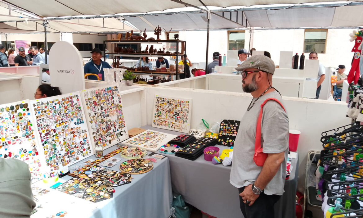 ISJ realizan Expo Sonora Emprende en Centro de Gobierno