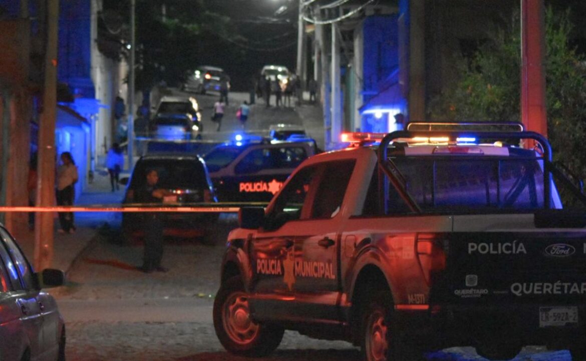 Asesinan a adolescente en Querétaro; familiares incendian casa del presunto responsable