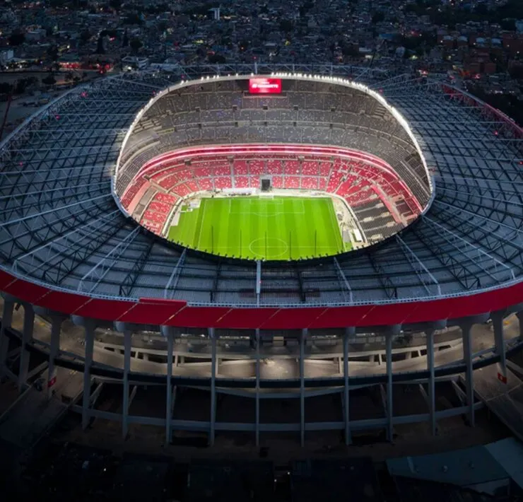 Sheinbaum supervisa avances en el Estadio Azteca