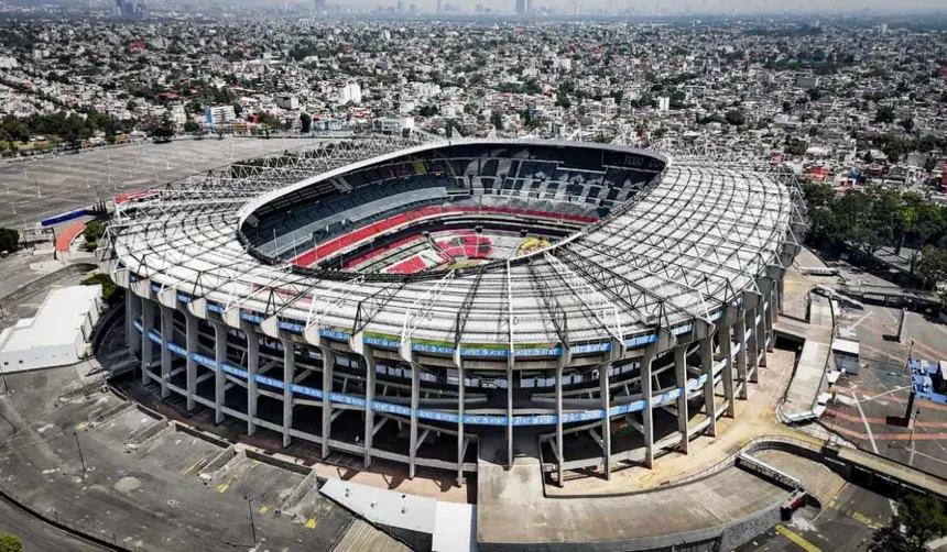Restricciones en el estacionamiento del Estadio Azteca