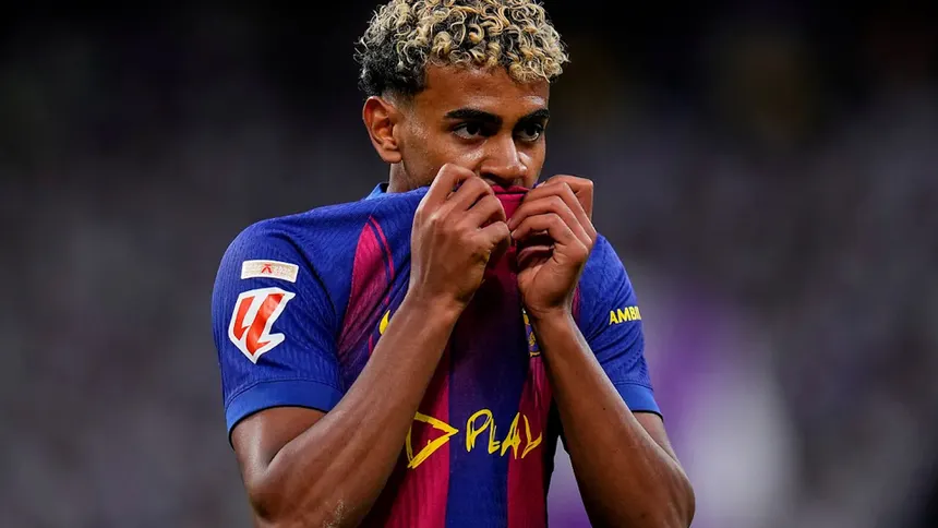 Lamine Yamal defiende su fe frente a las agresiones en el fútbol