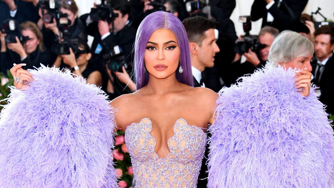 Kylie Jenner: demandada por exempleada doméstica